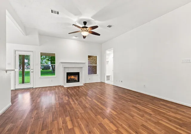 Photo 4 of Sale Pending at 5915 Pacco Ln, Magnolia, TX 77354 | MLS# 11781093 | Listing updated on 2026-09-02