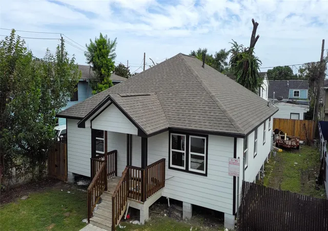 Photo 1 of Single family home for sale at 7828 Keller St, Houston, TX 77012 | MLS# 96551483 | Listing updated on 2026-09-02