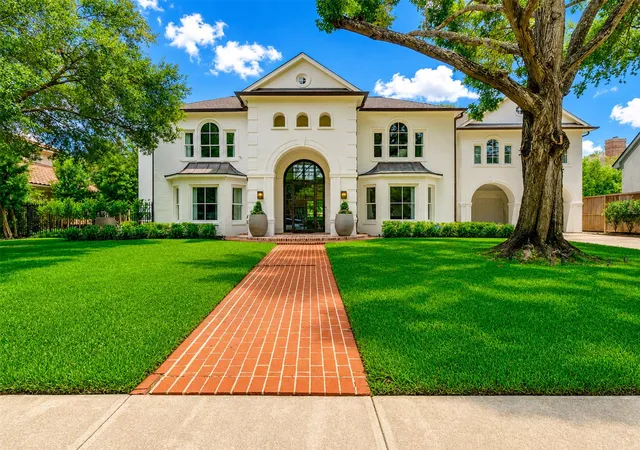 Photo 1 of Sale Pending at 6608 Vanderbilt St, Houston, TX 77005 | MLS# 61452815 | Listing updated on 2026-08-26
