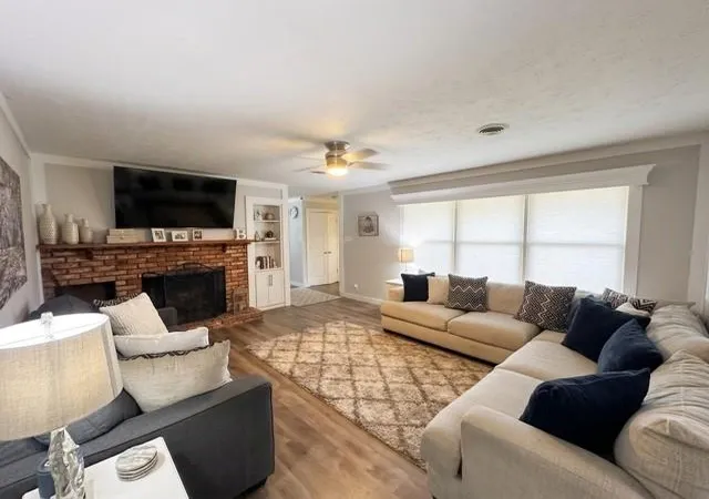 5th image of 5689 Camellia Dr, Beaumont, TX 77706 | MLS# 81631103