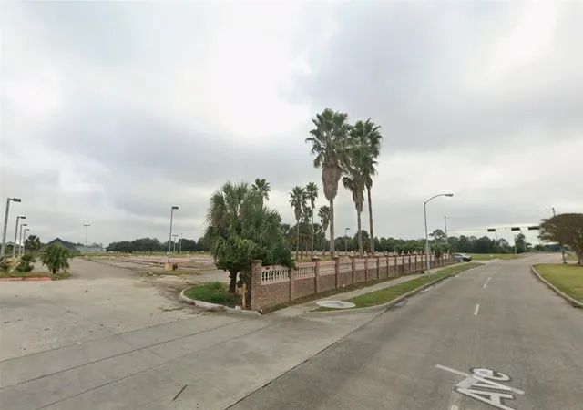 3rd image of 7700 9Th Ave, Port Arthur, TX 77642 | MLS# 62024161