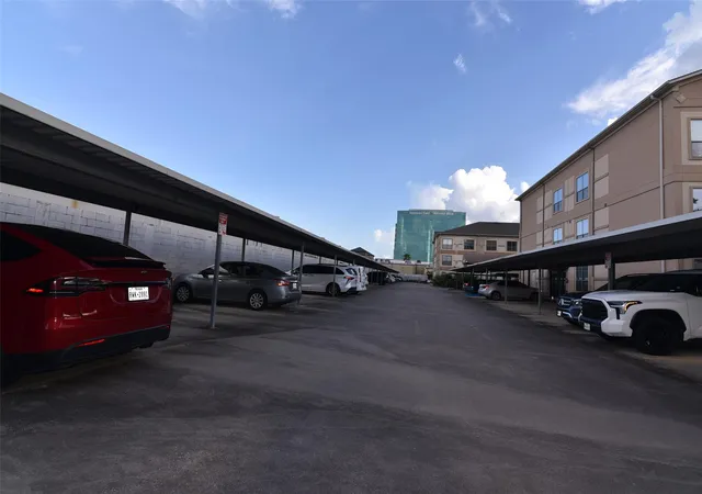 17th image of 6611 W Sam Houston Pkwy S #1E, Houston, TX 77072 | MLS# 81320848