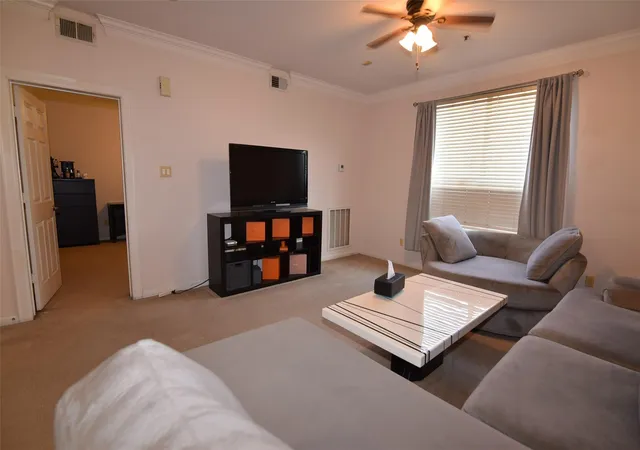 5th image of 6611 W Sam Houston Pkwy S #1E, Houston, TX 77072 | MLS# 81320848