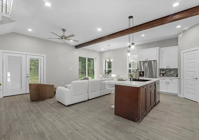 Photo 3 of Single family home for sale at 729 Magnolia Point Dr, Huffman, TX 77336 | MLS# 90793651 | Listing updated on 2026-09-20