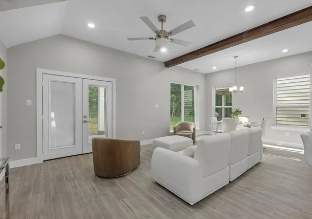 Photo 4 of Single family home for sale at 729 Magnolia Point Dr, Huffman, TX 77336 | MLS# 90793651 | Listing updated on 2026-09-20