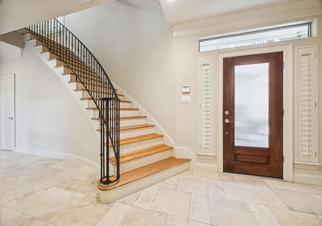 2nd image of 4732 Banning Dr, Houston, TX 77027 | MLS# 44973706