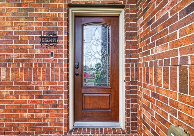 Photo 2 of Sale Pending at 14230 Garland Brk Dr, Houston, TX 77083 | MLS# 83559468 | Listing updated on 2026-09-02