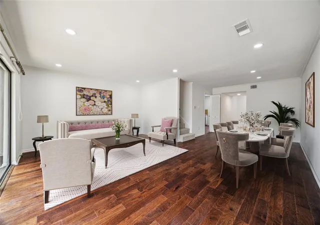 3rd image of 5827 Vly Forge Dr, Houston, TX 77057