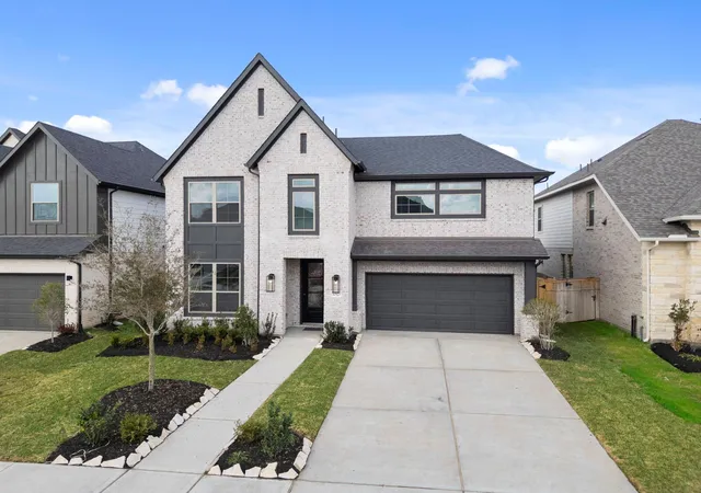 Photo 3 of Single family home for sale at 10923 Spring Wind Dr, Missouri City, TX 77459 | MLS# 83419692 | Listing updated on 2026-09-19