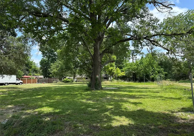 2nd image of 0 De Priest St, Houston, TX 77088 | MLS# 94686442