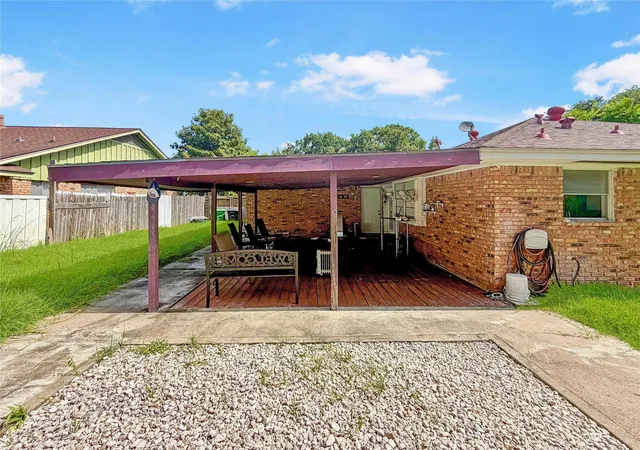 20th image of 7915 Leader St, Houston, TX 77036 | MLS# 93967307