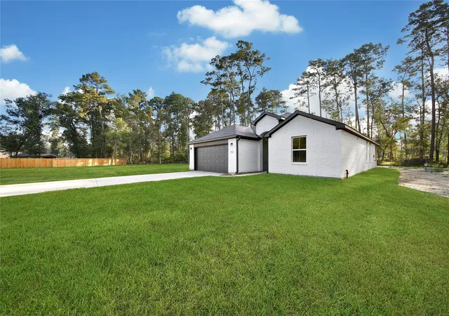 Photo 2 of Single family home for sale at 814 Scribe, New Caney, TX 77357 | MLS# 83326918 | Listing updated on 2026-08-30