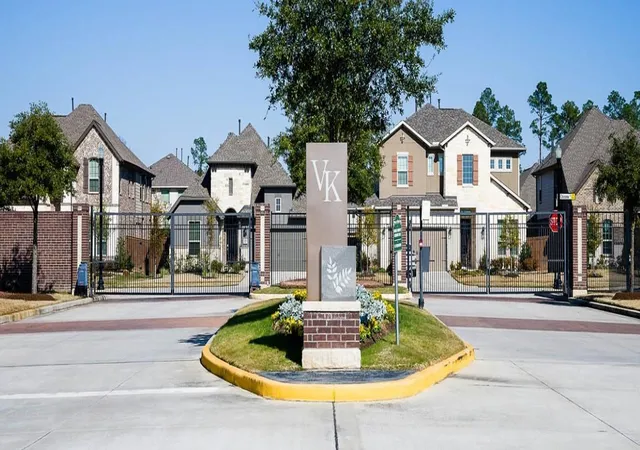 Photo 3 of Single family home for sale at 6722 Chicoma St, Spring, TX 77379 | MLS# 59652737 | Listing updated on 2026-08-30