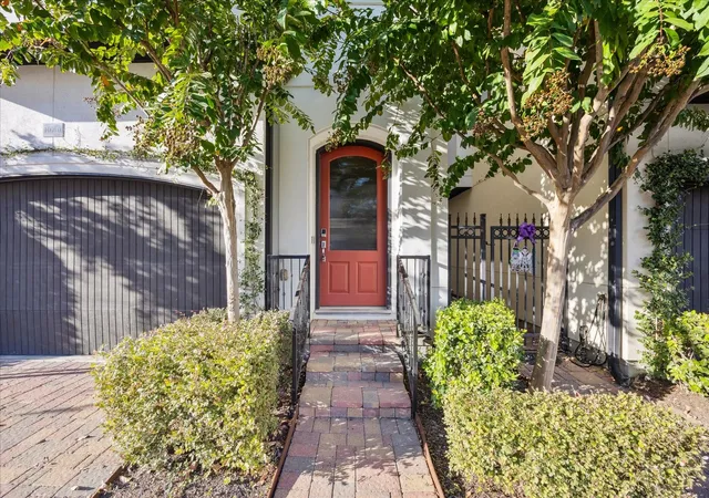2nd image of 10950 Wrenwood Green, Houston, TX 77043 | MLS# 64626938