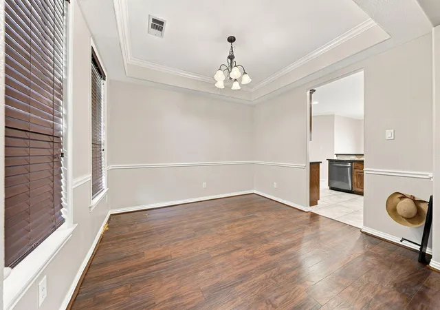 Photo 4 of Single family home for sale at 16104 Mcqueen Rd, Conroe, TX 77302 | MLS# 21022527 | Listing updated on 2026-09-17