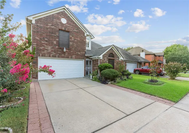 2nd image of 12126 Meadow Pl Dr, Houston, TX 77071 | MLS# 59629962
