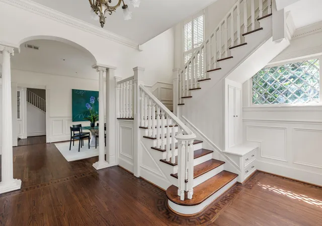 4th image of 200 Westmoreland St, Houston, TX 77006 | MLS# 10518369