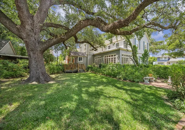 2nd image of 4396 Fiesta Ln, Houston, TX 77004 | MLS# 51906495