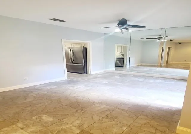 2nd image of 7447 Cambridge #8, Houston, TX 77054 | MLS# 38786486