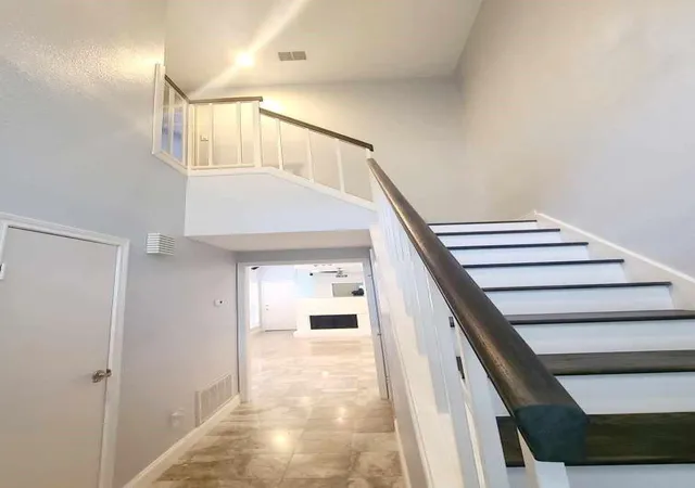4th image of 7447 Cambridge #8, Houston, TX 77054 | MLS# 38786486