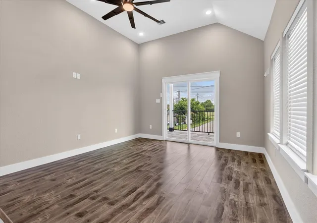 5th image of 3434 Sunbeam St #A, Houston, TX 77051 | MLS# 5303960