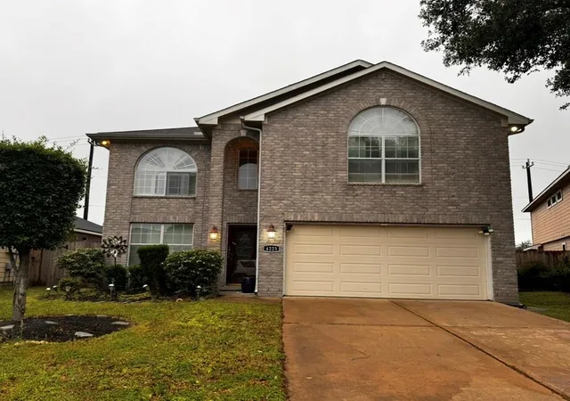 1st image of 4223 Bluestem St, Houston, TX 77045 | MLS# 25575976