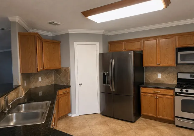 5th image of 4223 Bluestem St, Houston, TX 77045 | MLS# 25575976