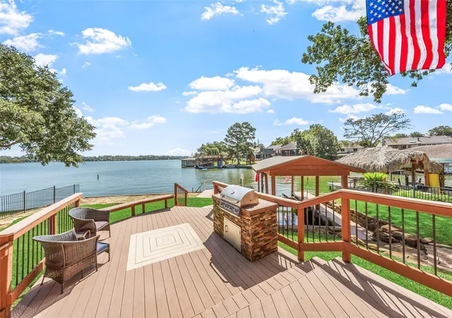 1st image of 764 Lake View Dr, Montgomery, TX 77356 | MLS# 53088295