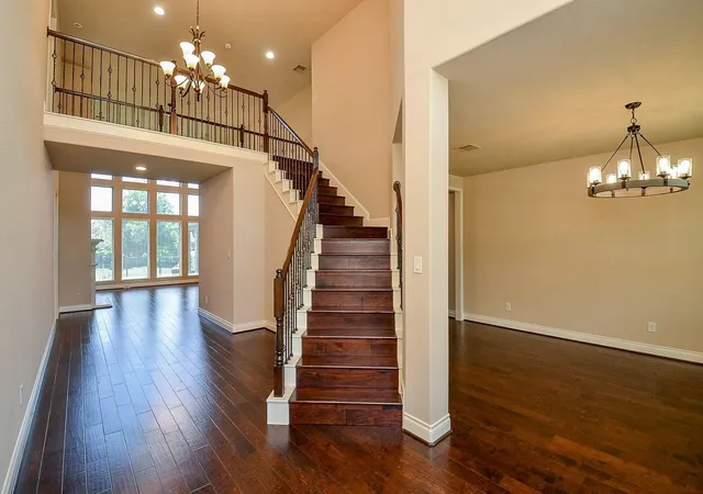 Photo 3 of Single family home for sale at 4107 Orchard Arbor Ln, Sugar Land, TX 77479 | MLS# 10048730 | Listing updated on 2026-09-16