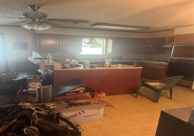 2nd image of 1209 W Jefferson St, Brenham, TX 77833 | MLS# 68382503