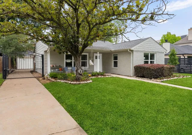 3rd image of 4014 Norfolk St, Houston, TX 77027 | MLS# 55503436