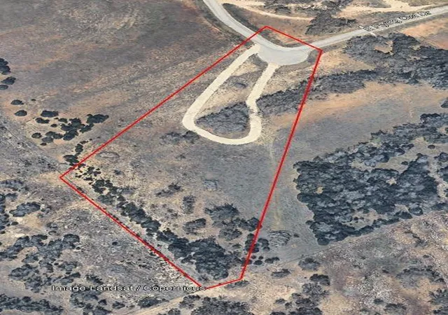 2nd image of 101 Flying Owl Dr, Johnson City, TX 78636 | MLS# 72262739
