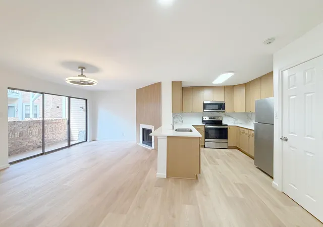 4th image of 2300 Old Spanish Trl #1066, Houston, TX 77054 | MLS# 92918202