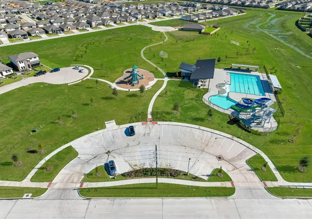 Photo 38 of Sale Pending at 1514 Shimmering Ocean Way, Iowa Colony, TX 77583 | MLS# 17363959 | Listing updated on 2026-08-10