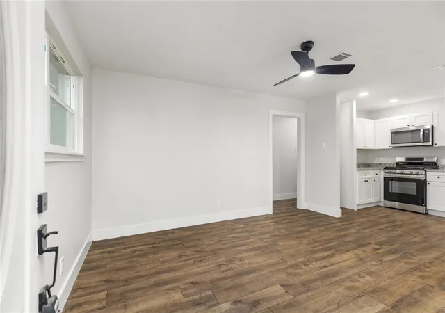 Photo 3 of Single family home for sale at 6618 Hartwick Rd, Houston, TX 77016 | MLS# 70242707 | Listing updated on 2026-08-14