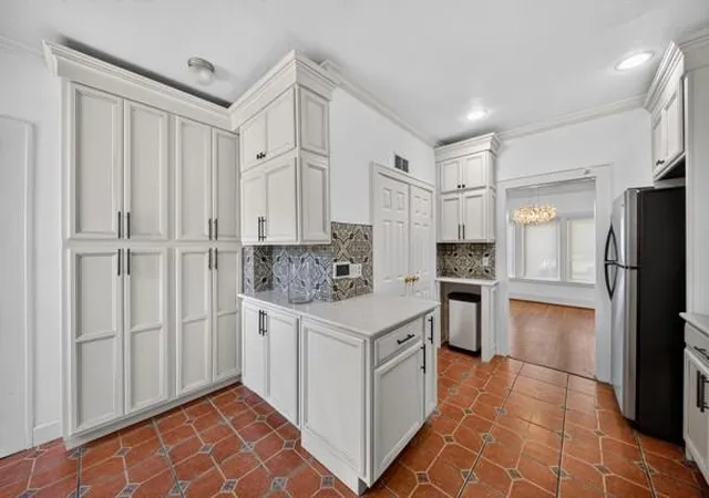 28th image of 2421 Calumet St, Houston, TX 77004 | MLS# 65059232