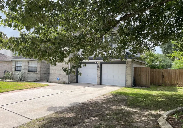 Photo 3 of Single family home for sale at 3427 Ramsgate Dr, Spring, TX 77388 | MLS# 27506001 | Listing updated on 2026-09-17