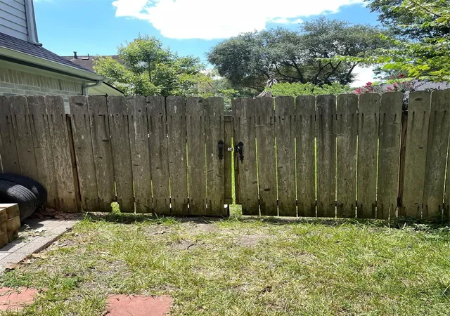 Photo 4 of Single family home for sale at 3427 Ramsgate Dr, Spring, TX 77388 | MLS# 27506001 | Listing updated on 2026-09-17