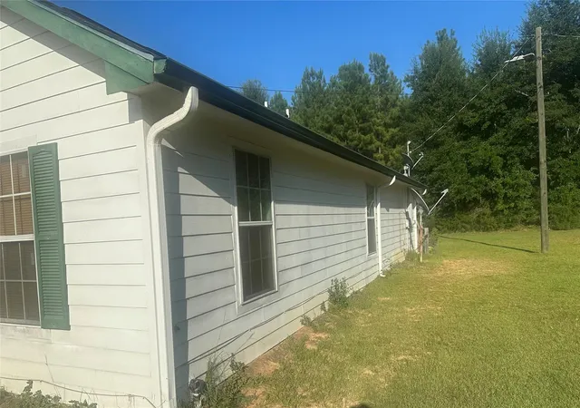 3rd image of 1296 Burch St, Jasper, TX 75951 | MLS# 87029997