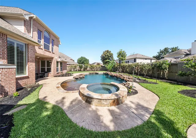 Photo 2 of Single family home for sale at 11803 Silverwood Bnd Ln, Cypress, TX 77433 | MLS# 37920718 | Listing updated on 2026-09-11