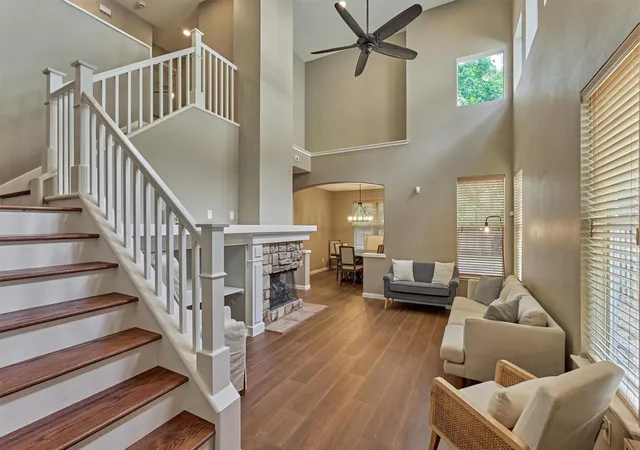 Photo 4 of Single family home for sale at 93 N Apple Springs Cir, Spring, TX 77382 | MLS# 32218745 | Listing updated on 2026-08-15