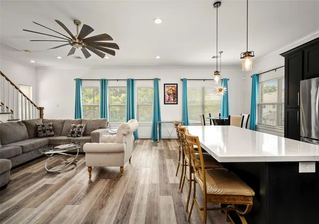 3rd image of 792 Paul Quinn St, Houston, TX 77091 | MLS# 85851344