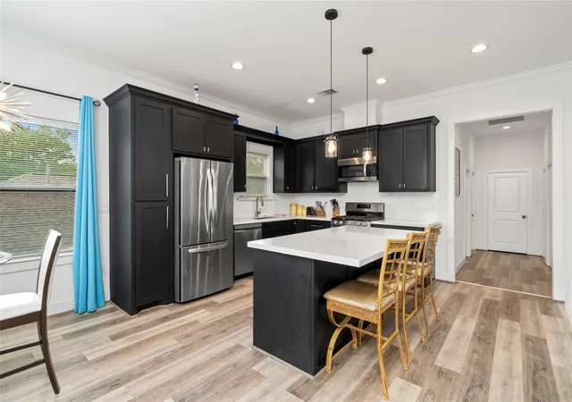 5th image of 792 Paul Quinn St, Houston, TX 77091 | MLS# 85851344