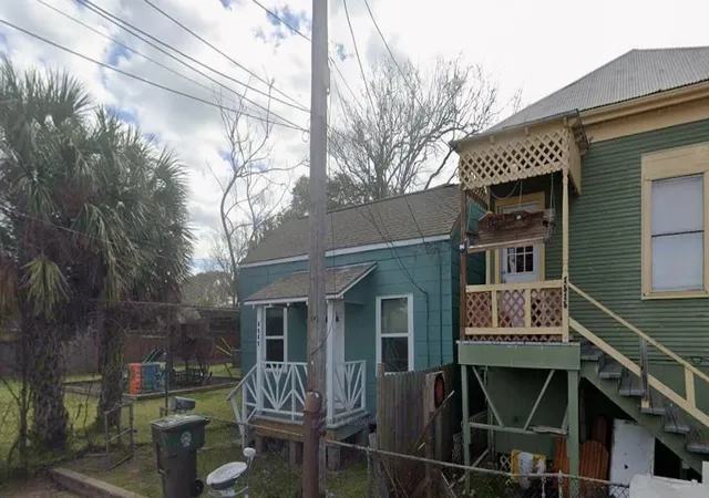 Photo 2 of Single family home for sale at 1517 J H Clouser St, Galveston, TX 77550 | MLS# 88237691 | Listing updated on 2026-08-21