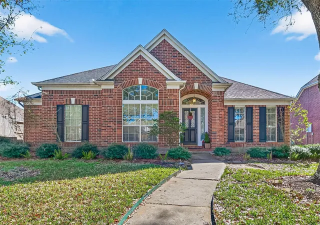 1st image of 3219 Shadowleaf Dr, Houston, TX 77082 | MLS# 52236745