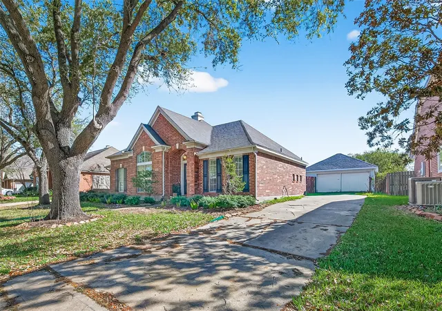 3rd image of 3219 Shadowleaf Dr, Houston, TX 77082 | MLS# 52236745