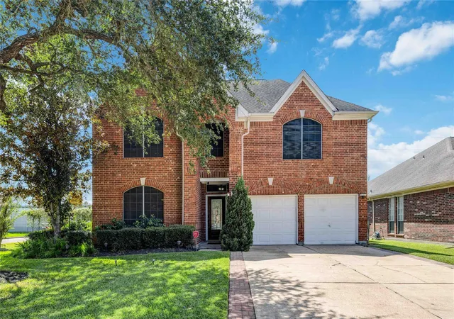 1st image of 11618 Peachwood Lake Dr, Sugar Land, TX 77498 | MLS# 25148005