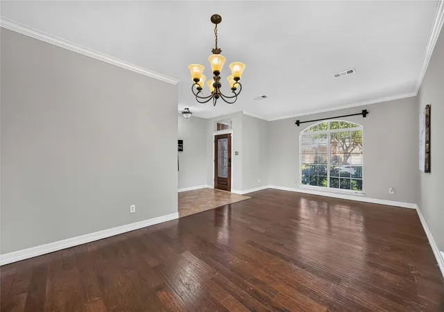 4th image of 11618 Peachwood Lake Dr, Sugar Land, TX 77498 | MLS# 25148005