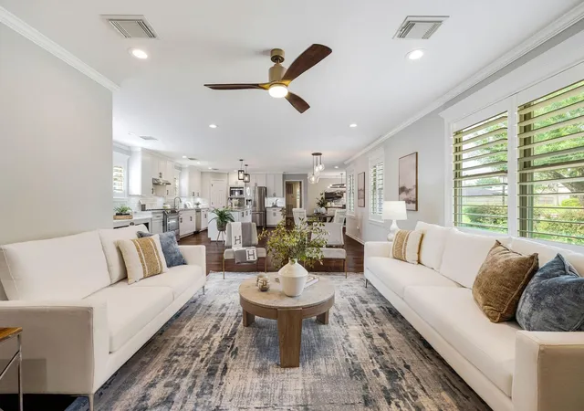 3rd image of 1506 Freedonia Dr, Houston, TX 77055 | MLS# 17782778