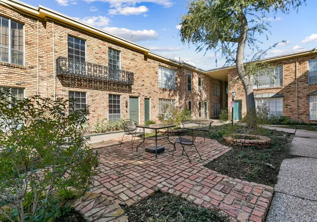 1st image of 2503 Mccue Rd #36, Houston, TX 77056 | MLS# 17137196